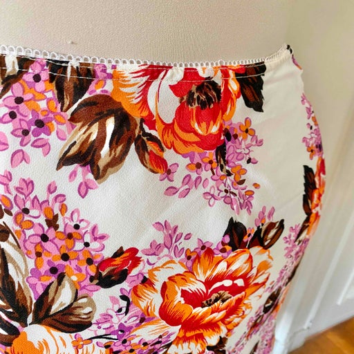 Floral midi skirt