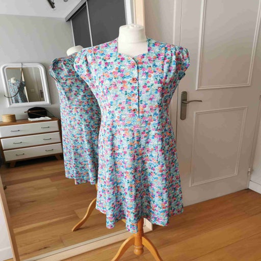 Robe longue à fleurs