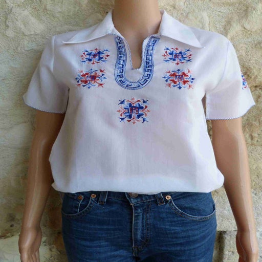 Embroidered blouse