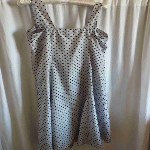 Polka Dot Buttoned Dress