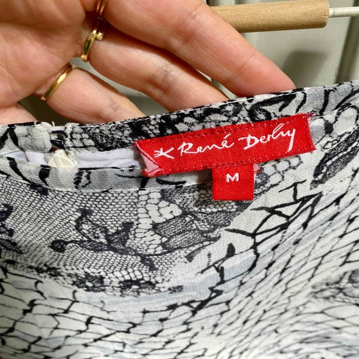 Patterned midi skirt
