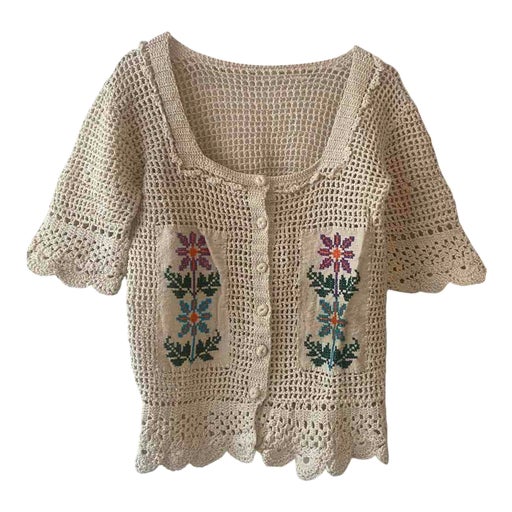 Top en crochet brodé