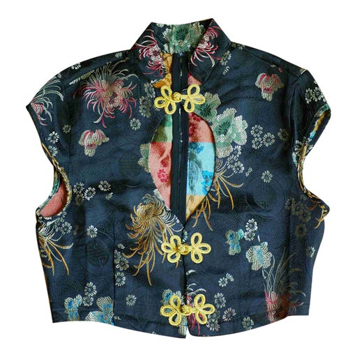 chinese crop top
