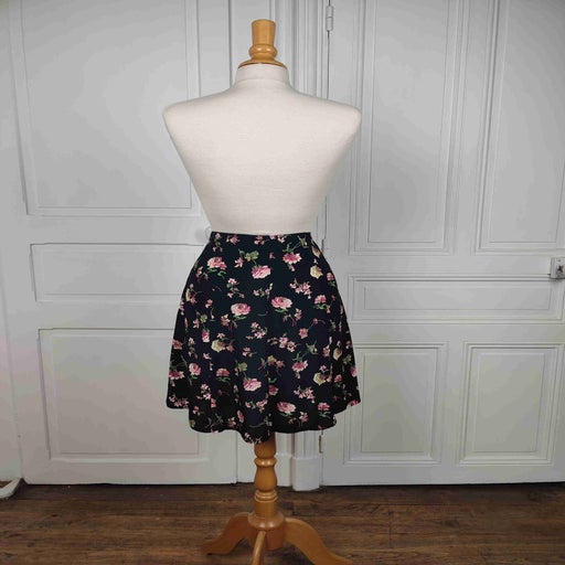 Jupe à fleurs