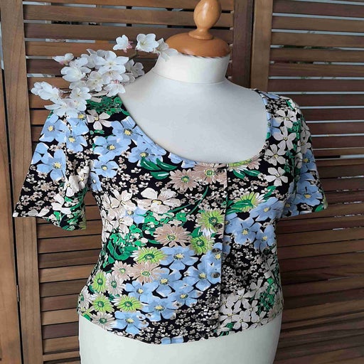 Top à fleurs