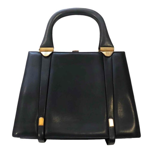 Leather bag