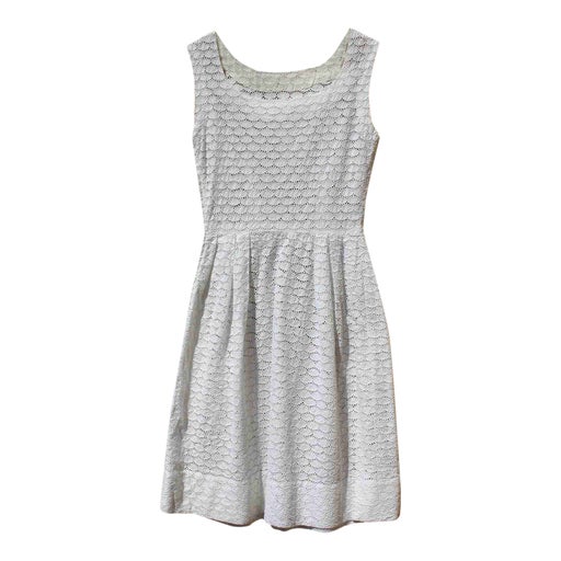 Robe en dentelle de coton