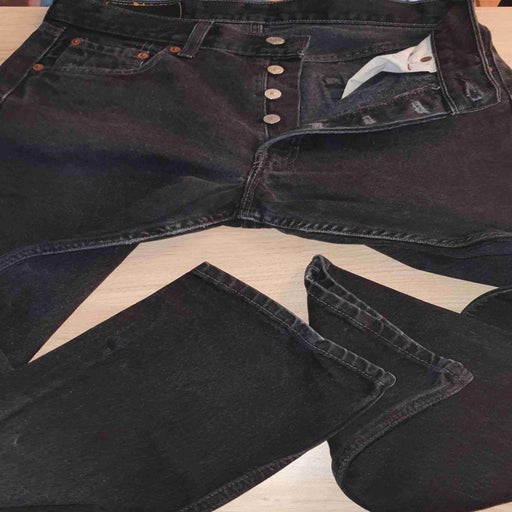 Jean Levi's 501 W30L34