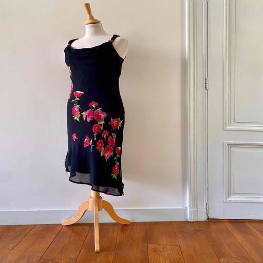 Robe dos nu