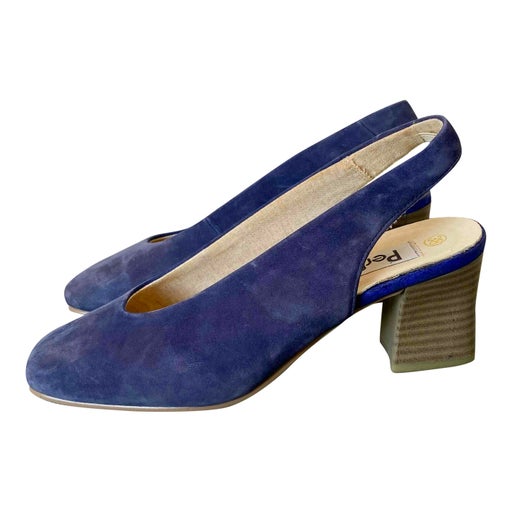 Babies à talons en cuir