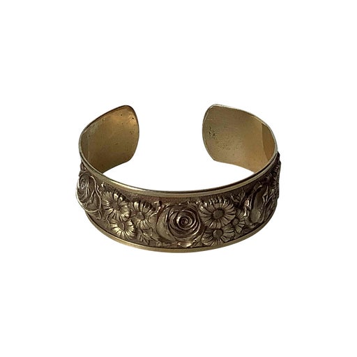 Golden cuff