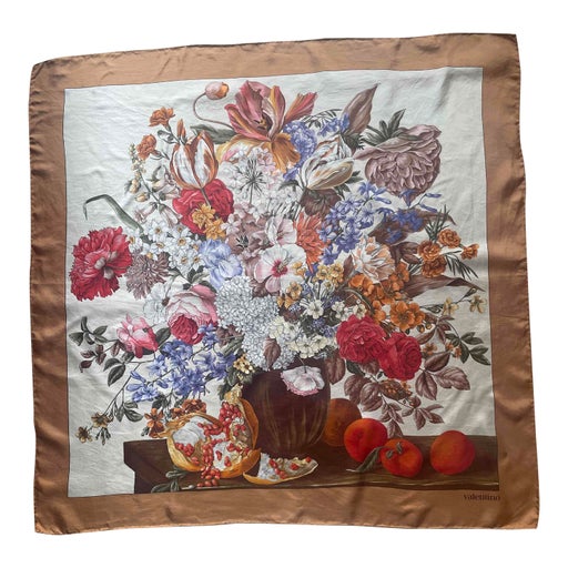Valentino scarf