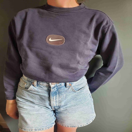 Nike sweatshirt
