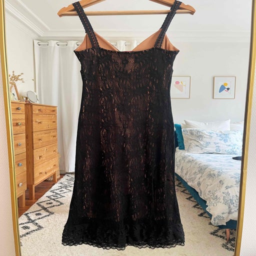 Robe à dentelles