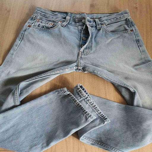 Jean Levi's 501 W28L30