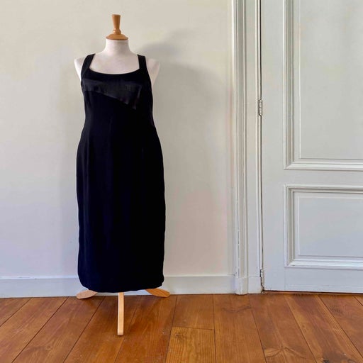 Robe longue en satin