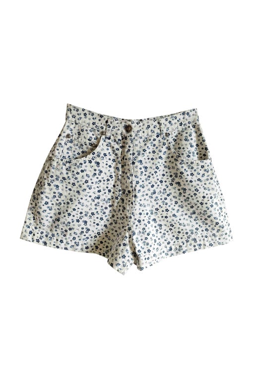 Short à fleurs