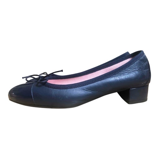 Ballerines bleues