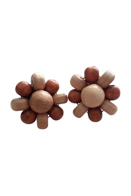 Wooden clip earrings