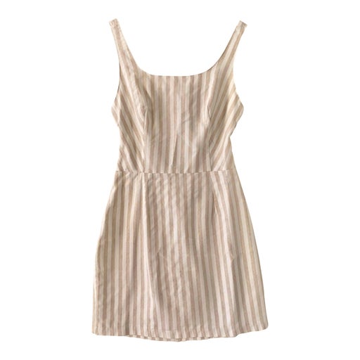 Robe dos nu en lin