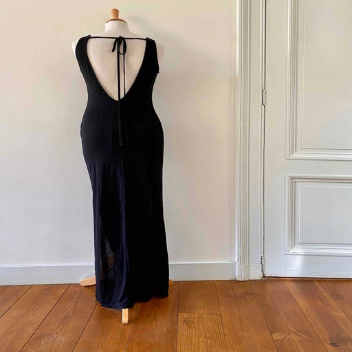 Robe longue dos nu