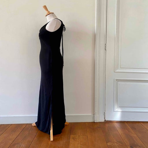 Robe longue dos nu