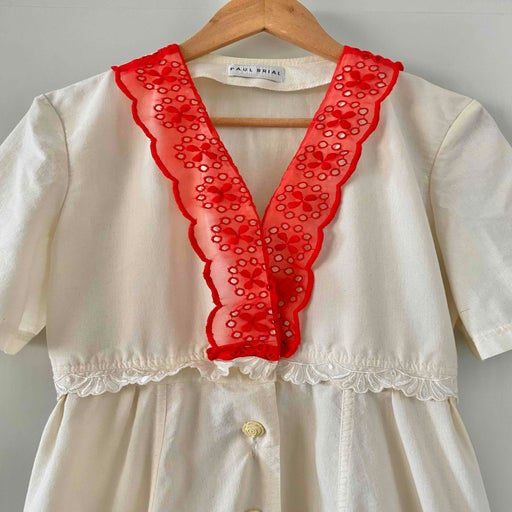 Robe brodée en coton