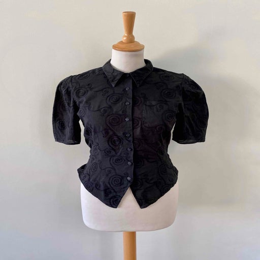 Blouse brodée Cacharel