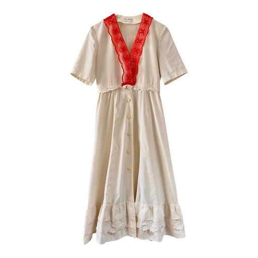 Robe brodée en coton