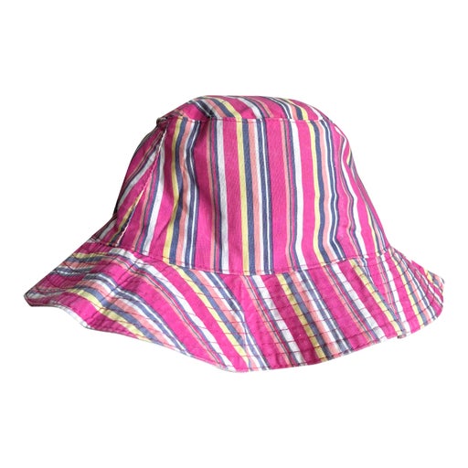 Reversible bucket hat