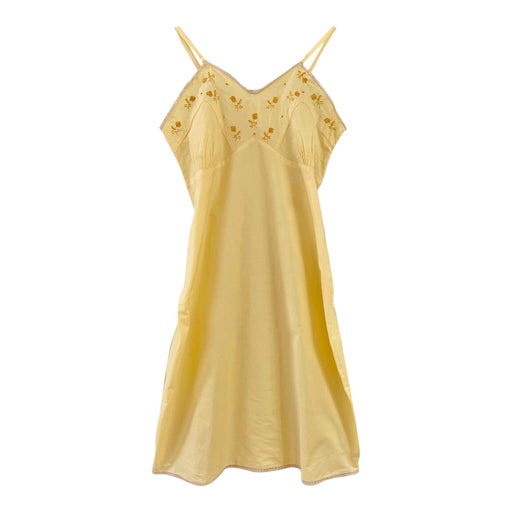 Nuisette en coton brodé