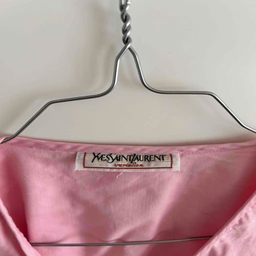 Cache-coeur Yves Saint-Laurent 