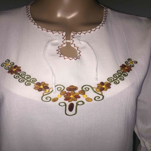 Blouse brodée 