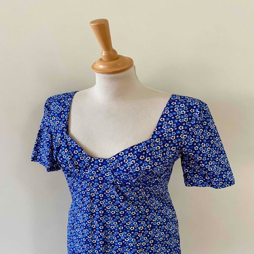 Robe Cacharel 