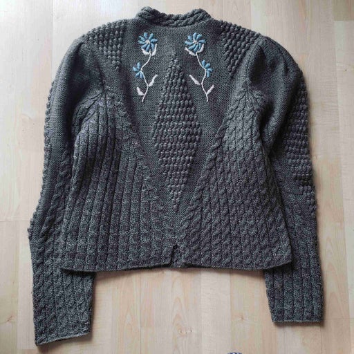 Austrian cardigan