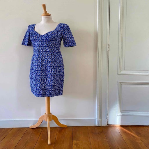 Robe Cacharel 