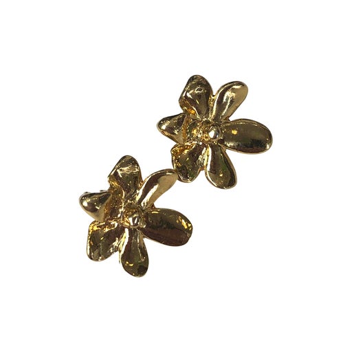 Boucles d’oreilles clips en métal doré. 