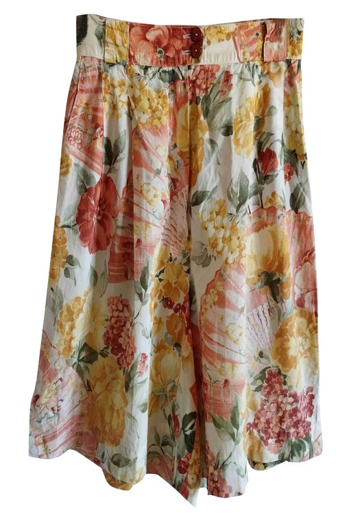 Floral Bermuda shorts
