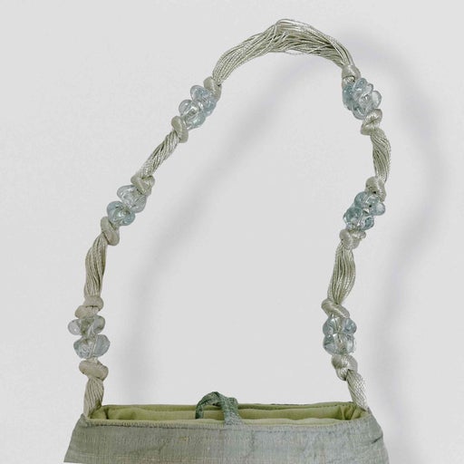 Mini sac en soie shantung vert d'eau et perles