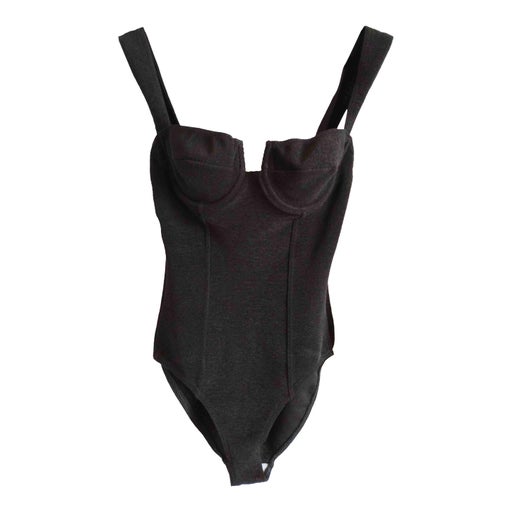One-piece bathing suit
