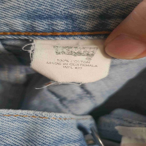 Jean Levi's 501 W28L32