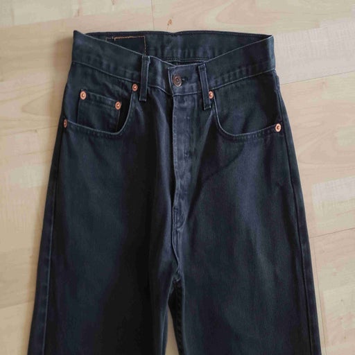 Levi's black jeans