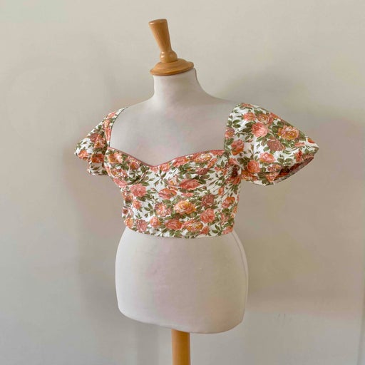 Crop top à fleurs
