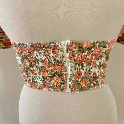 Crop top à fleurs