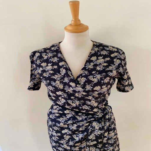 Robe portefeuille à fleurs 