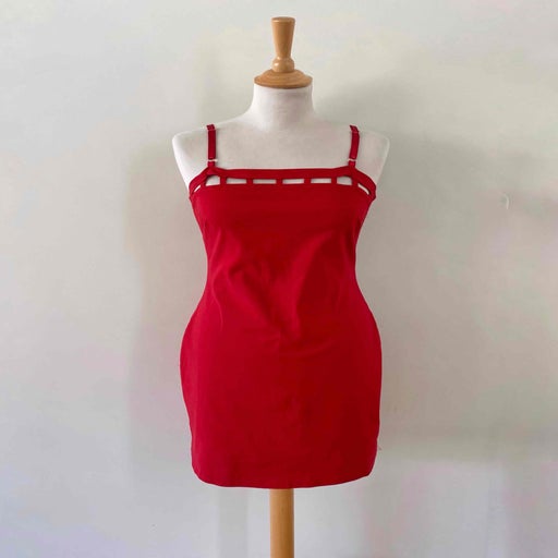 Robe bustier ajourée