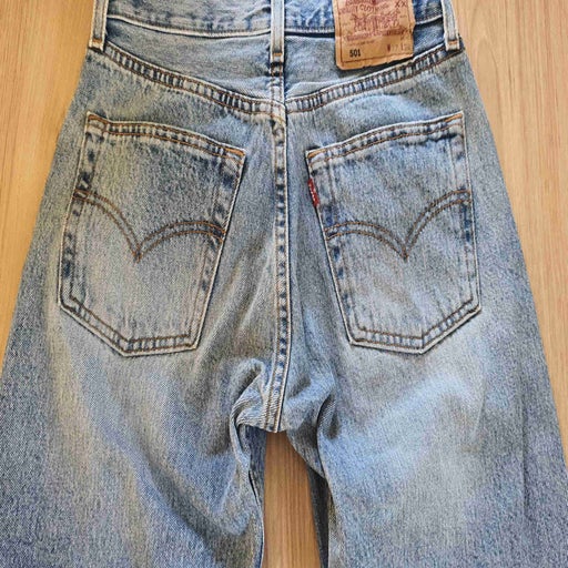 Jean Levi's 501 W27L34