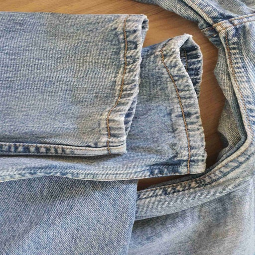 Jean Levi's 501 W27L34