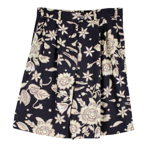 Short à fleurs