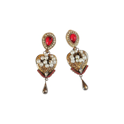 Clip-on earrings